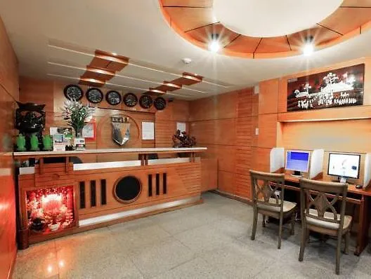 Carina Hotel Нячанг