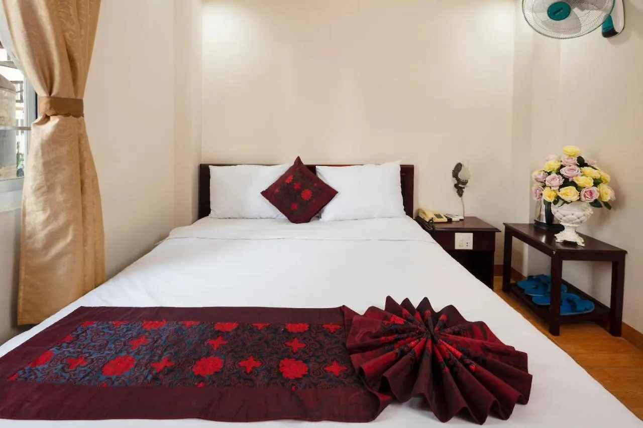 Carina Hotel Nha Trang 3*,